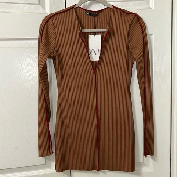 Zara High-waisted Caramel/Brown Ribbed
Pants Set (Top Medium,Bottom Small) - Picture 4 of 10